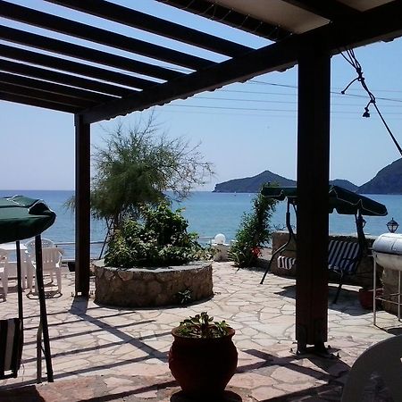 Evgenios Studios Agios Georgios Pagon Buitenkant foto