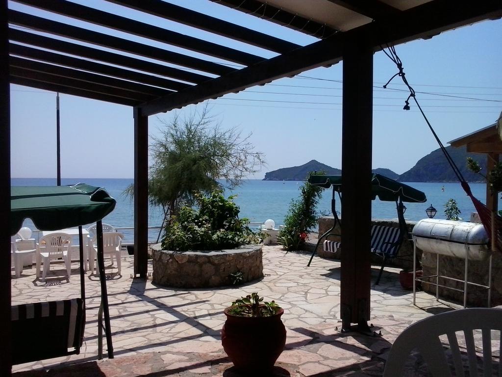 Evgenios Studios Agios Georgios Pagon Buitenkant foto