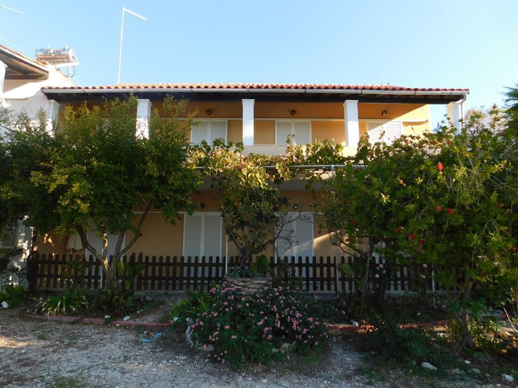 Evgenios Studios Agios Georgios Pagon Buitenkant foto